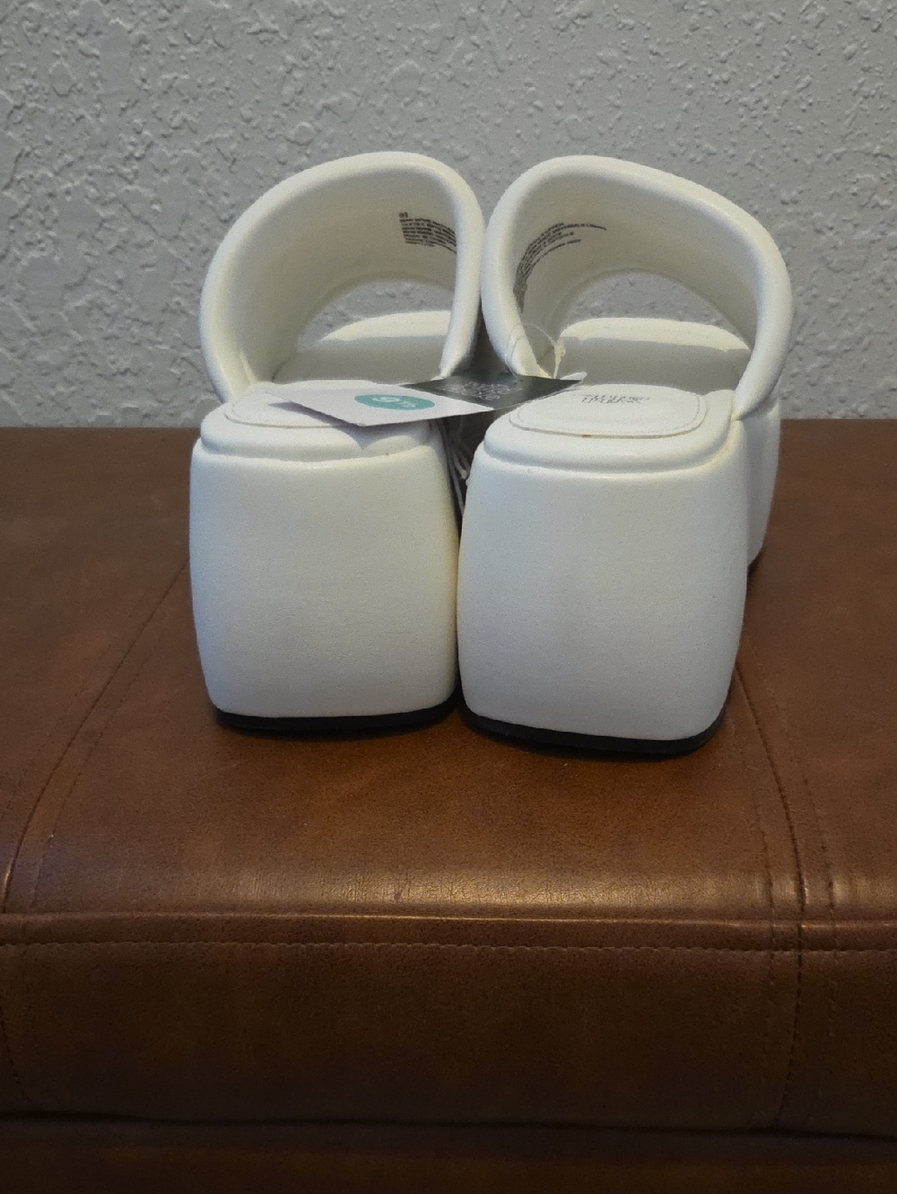 Wild Fable White Platform Slide Sandals - Picture 4 of 6